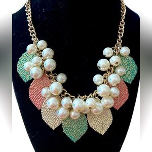 Vintage Pearl & Multi-Color Leaves Women’s Gold-Tone Necklace with Extender
